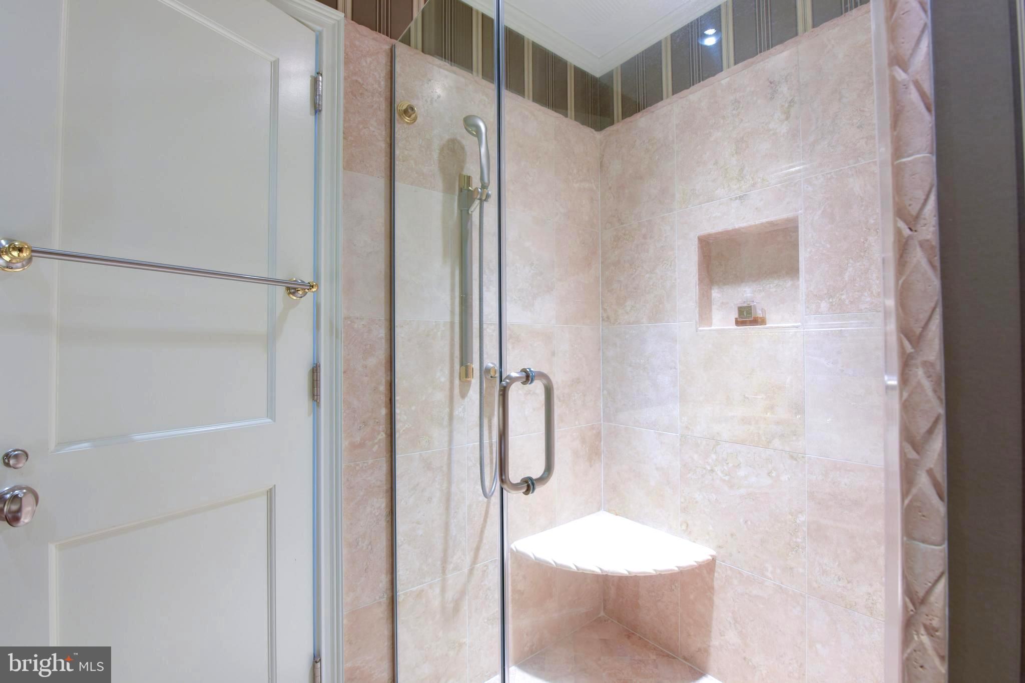 CHESTERBROOK WOODS - Residential