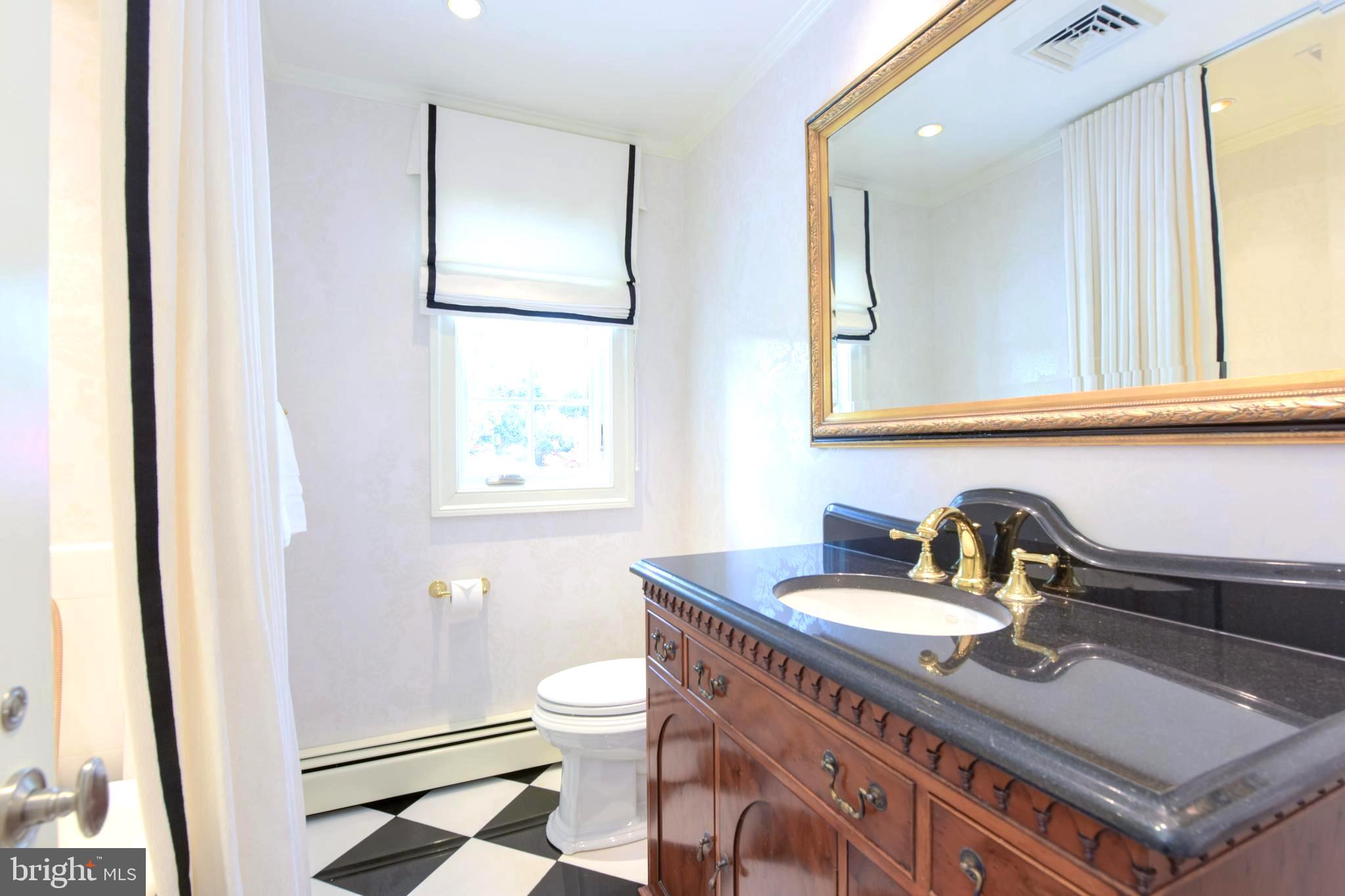 CHESTERBROOK WOODS - Residential