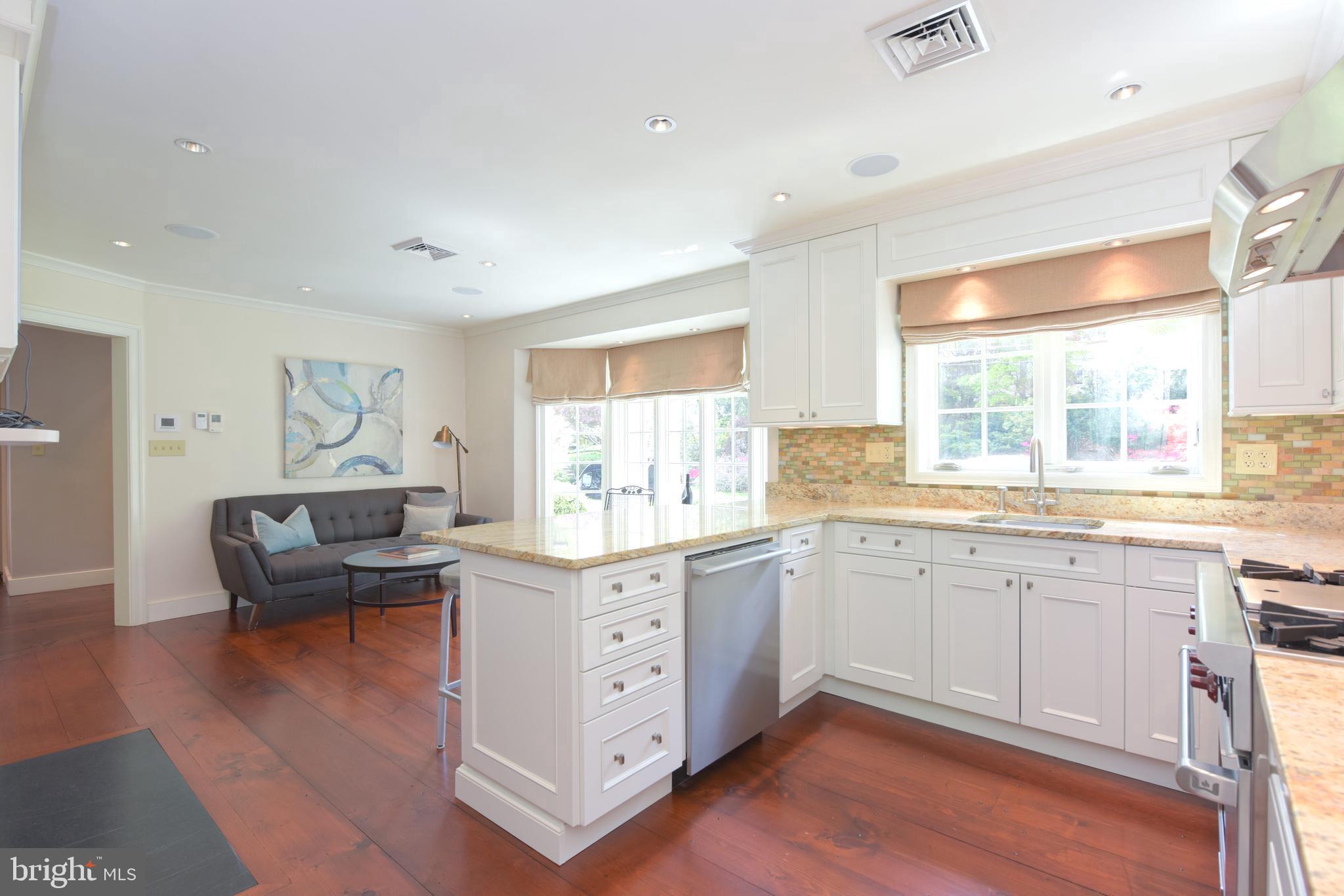 CHESTERBROOK WOODS - Residential