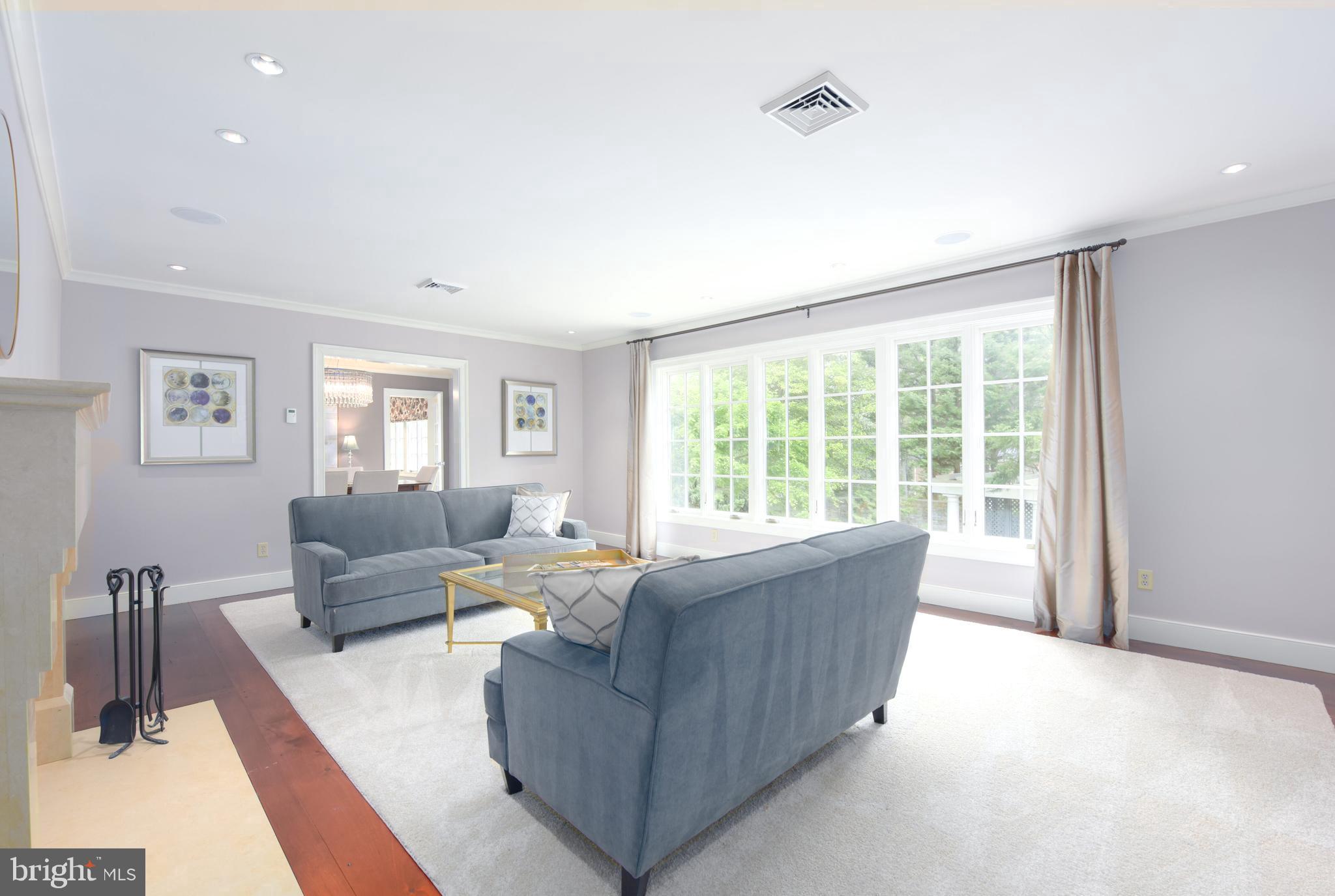 CHESTERBROOK WOODS - Residential