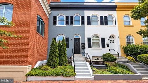 Photo of 1525 King Street, ALEXANDRIA, VA 22314 (MLS # VAAX2067496)