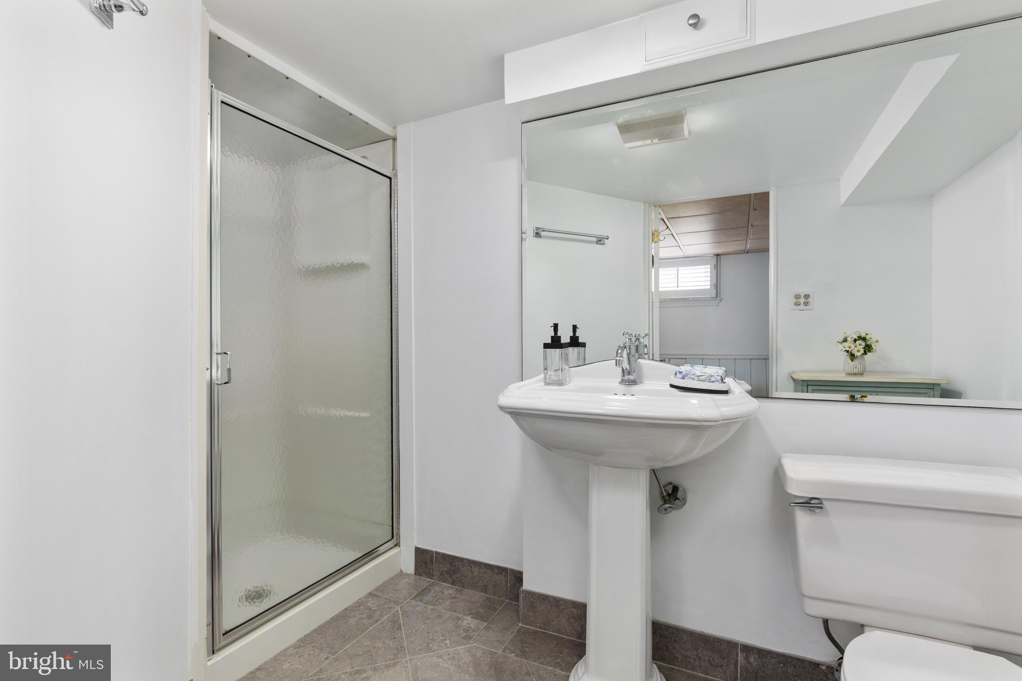 CHEVY CHASE TERRACE - Residential