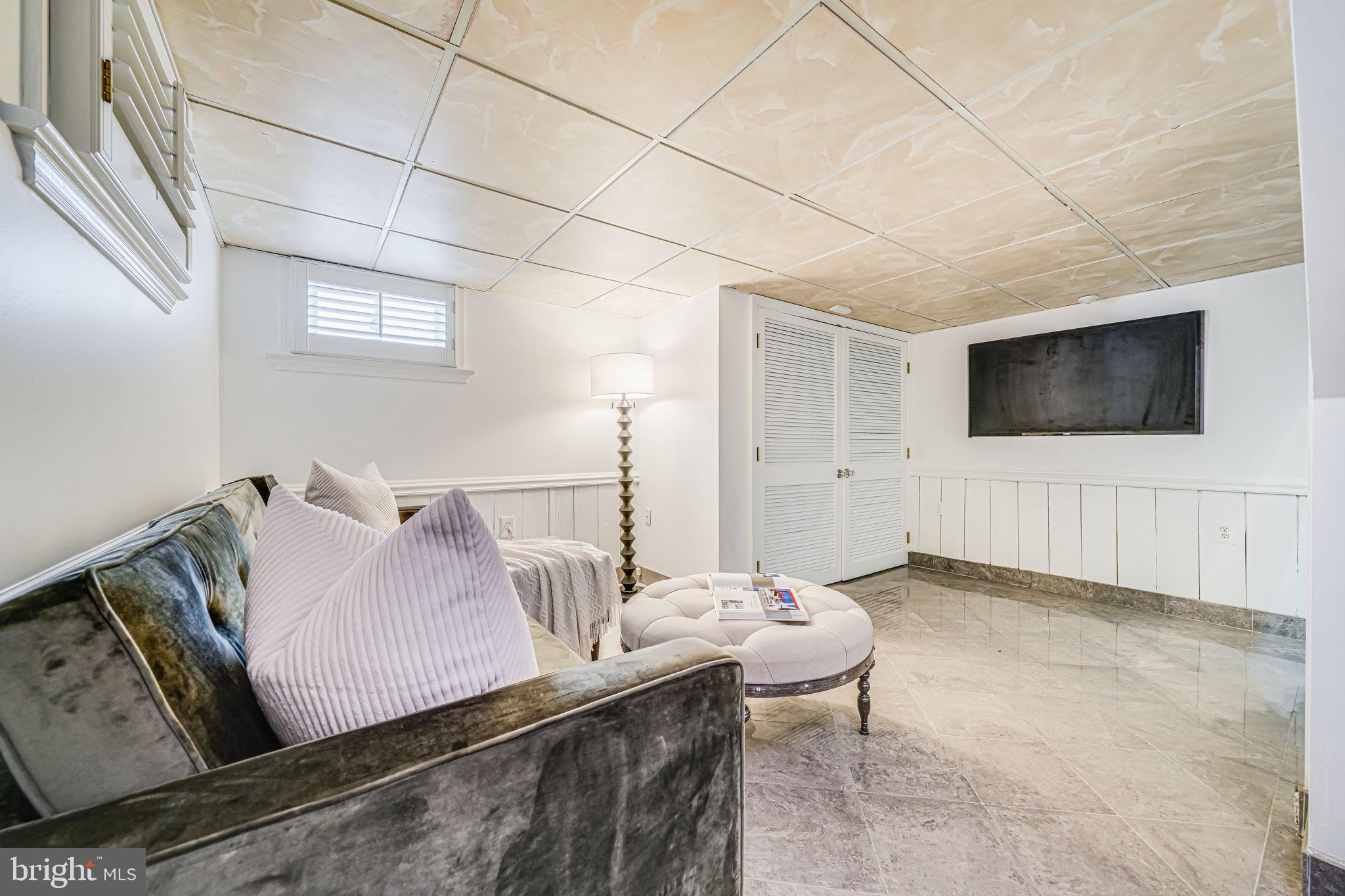 CHEVY CHASE TERRACE - Residential