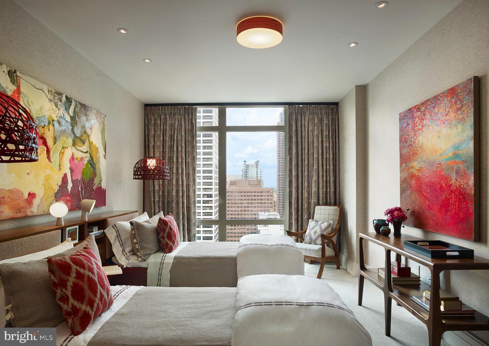 RITTENHOUSE SQUARE - Residential