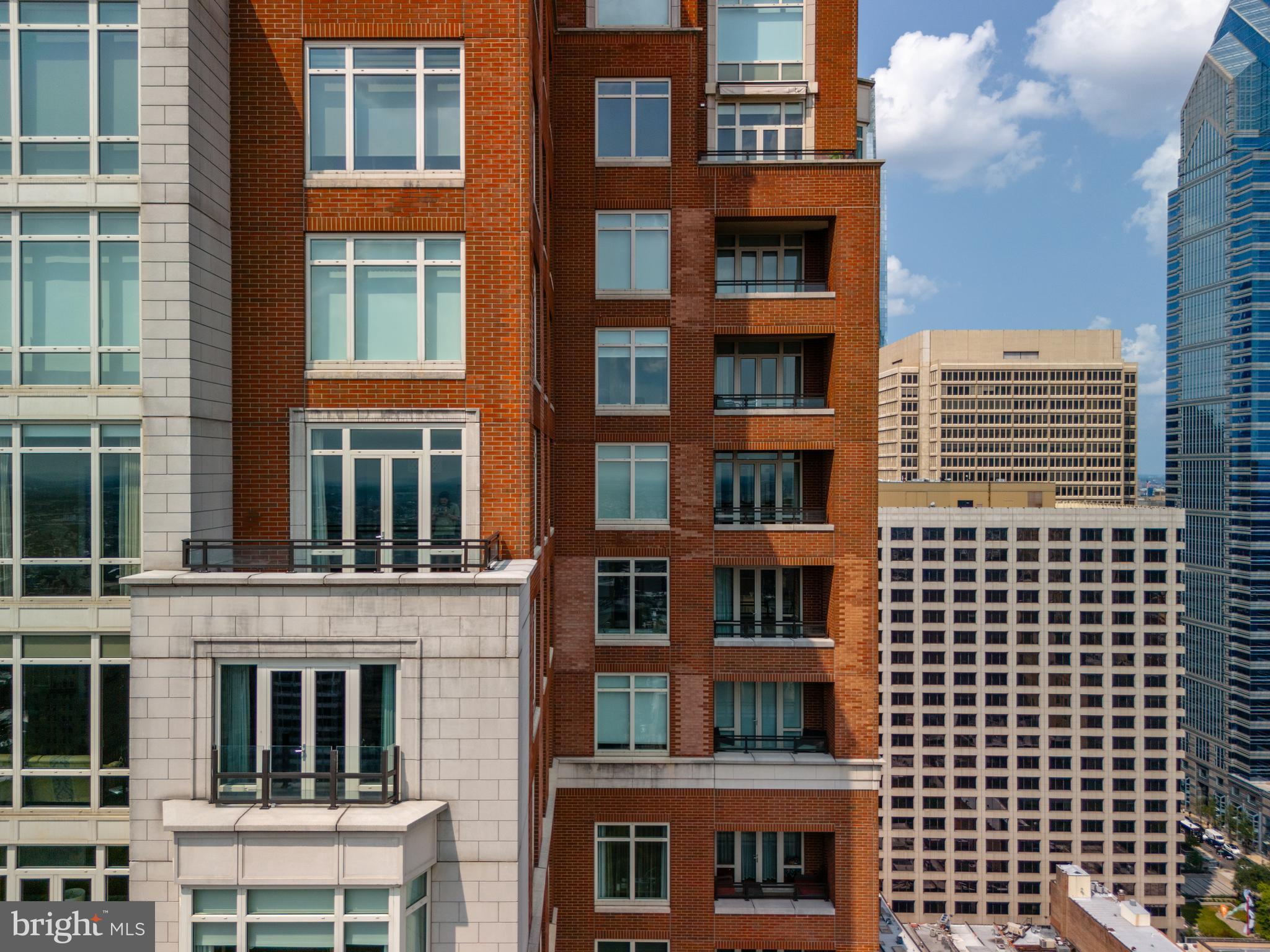 RITTENHOUSE SQUARE - Residential