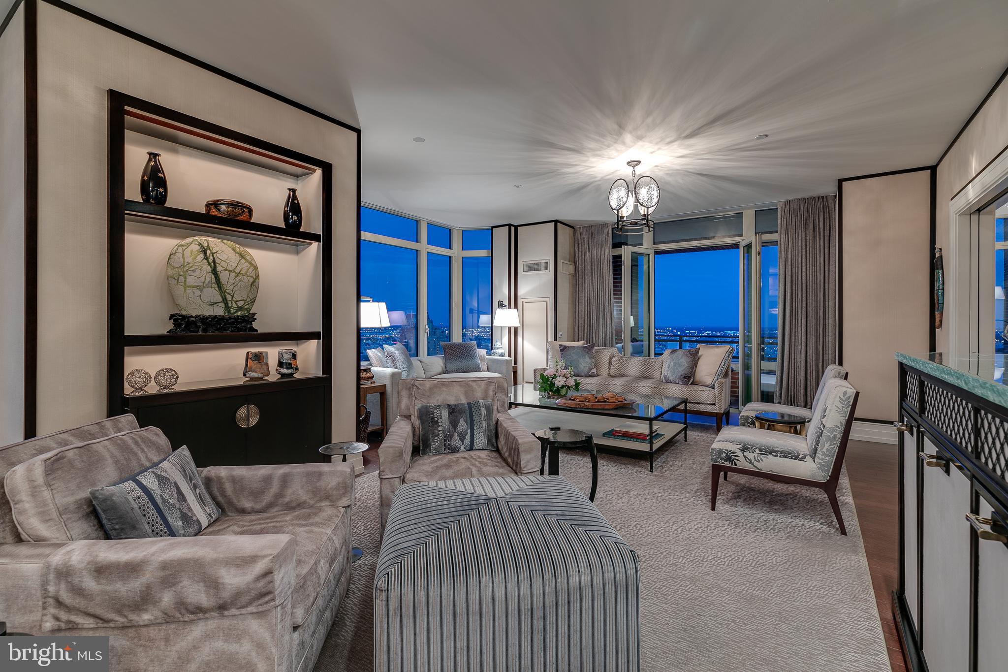 RITTENHOUSE SQUARE - Residential