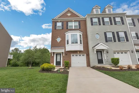 9159 Fox Stream Way, Upper Marlboro, MD MLS: MDPG2152174