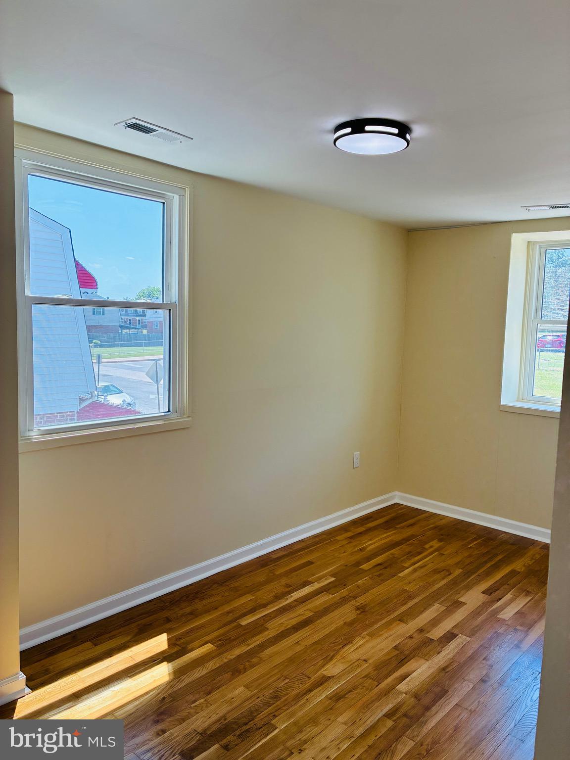 LAKELAND - Residential