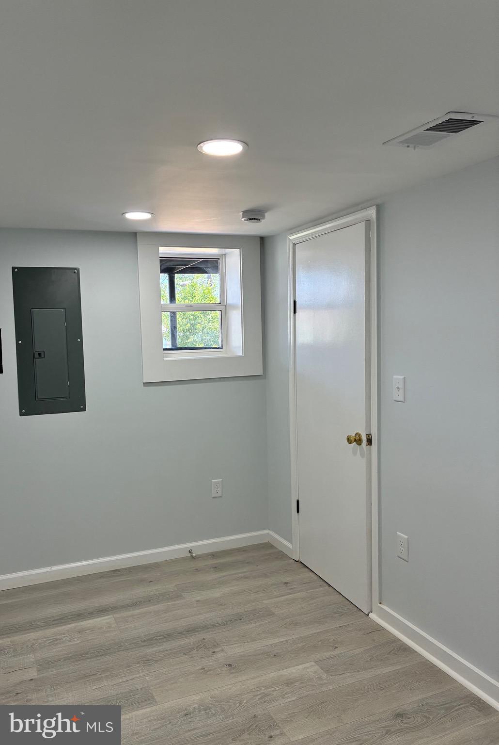 LAKELAND - Residential
