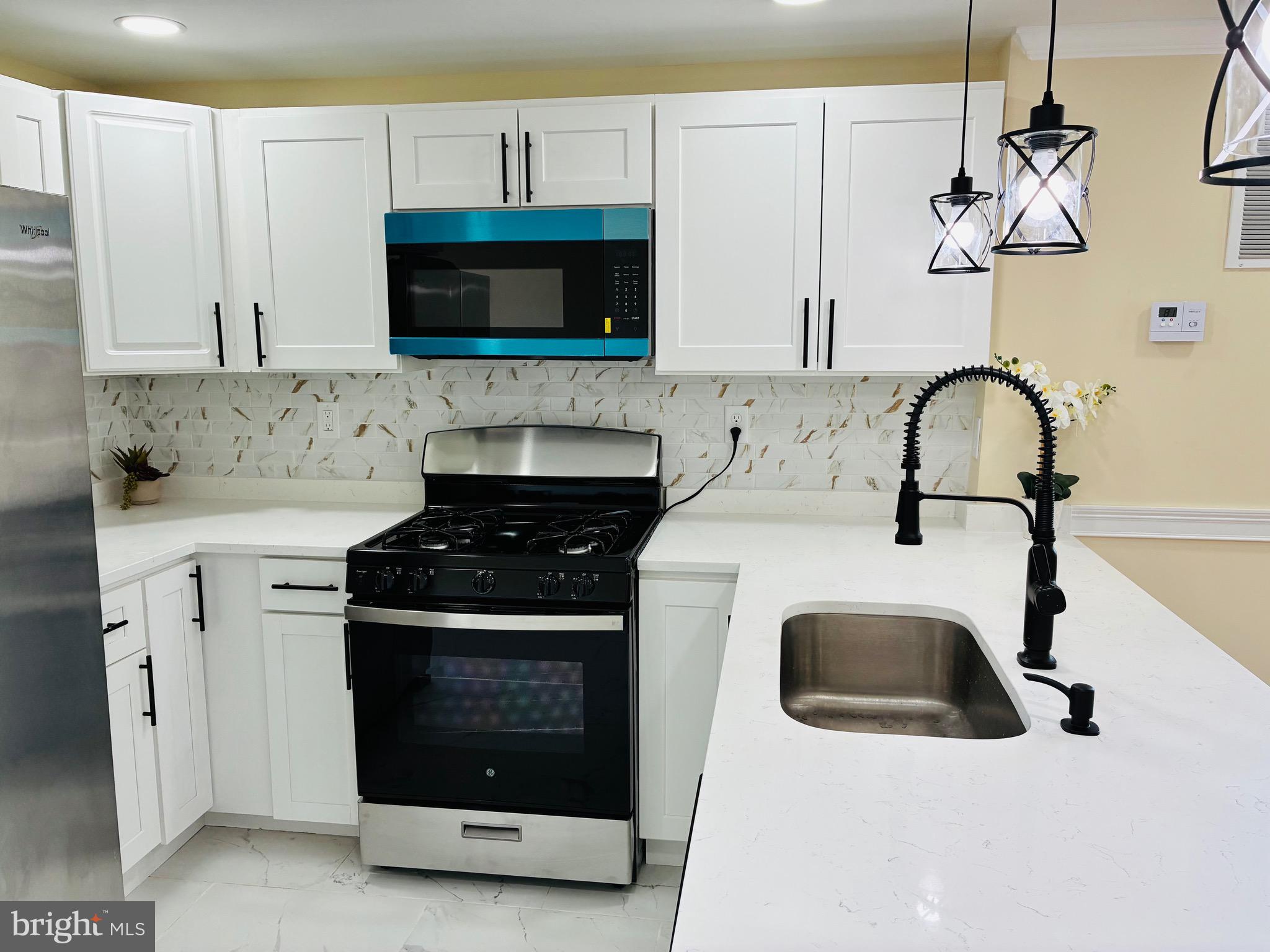 LAKELAND - Residential