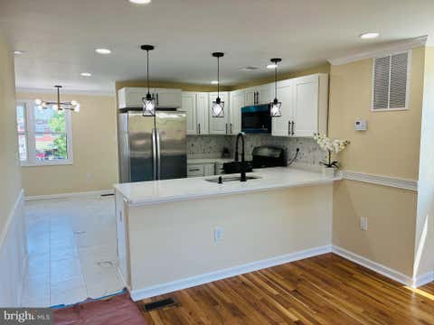 Townhouse For Sale - 2717 Wegworth Lane<br/> BALTIMORE, MD 21230
