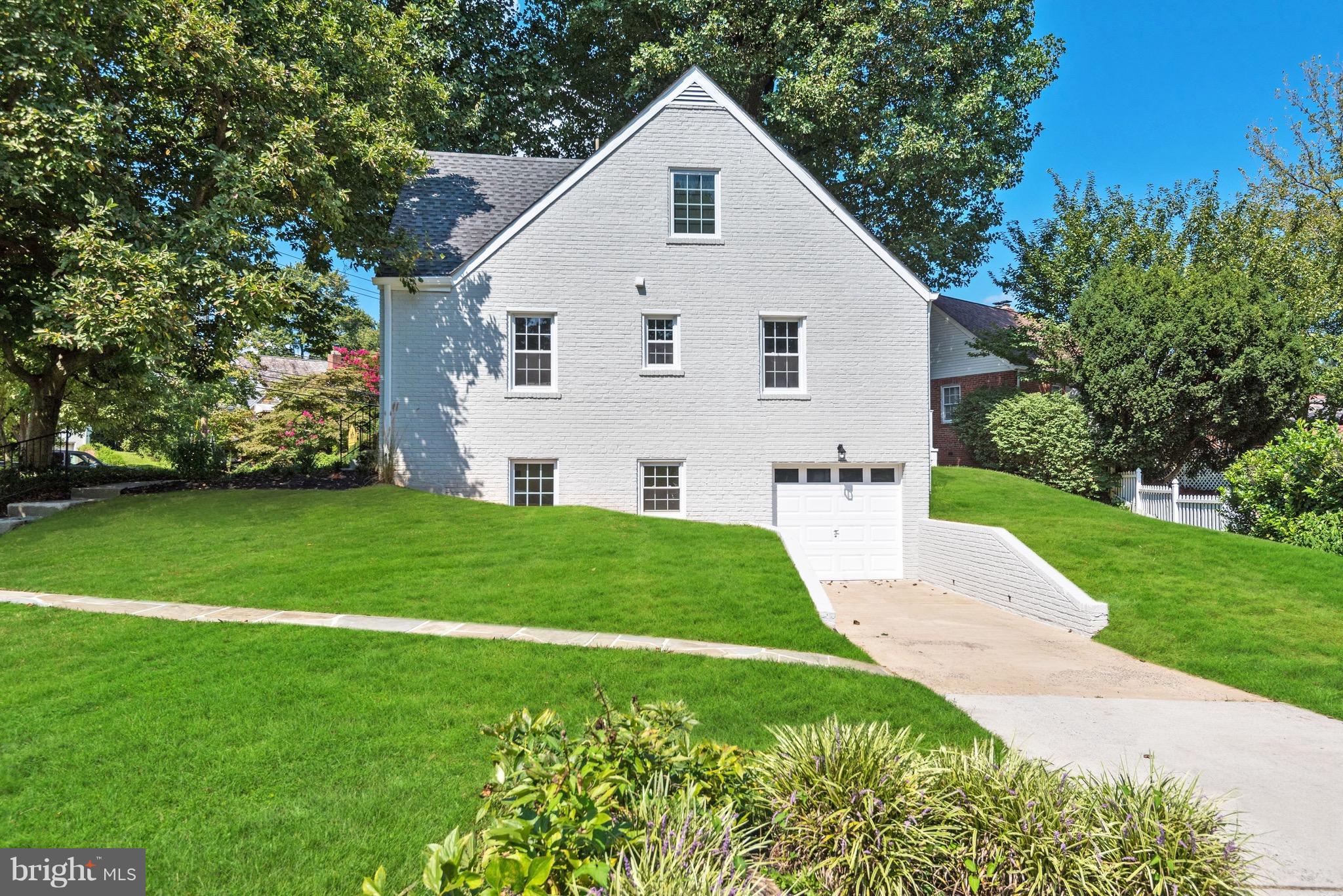 SILVER SPRING - Residential