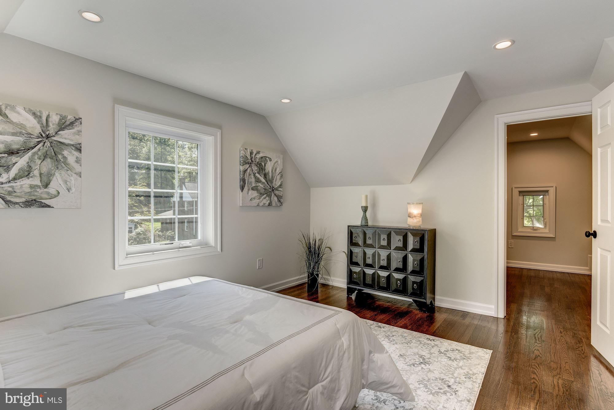 SILVER SPRING - Residential