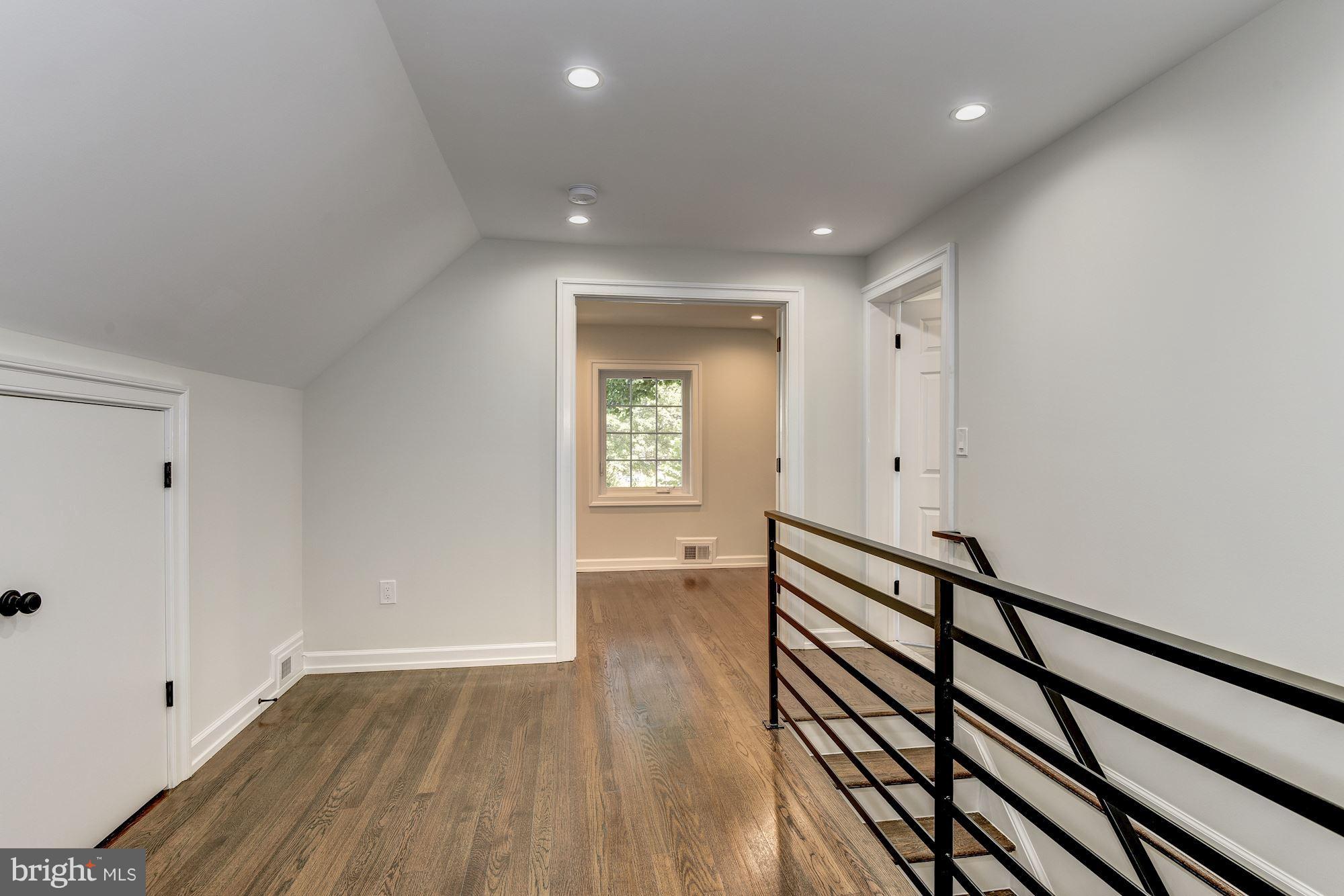 SILVER SPRING - Residential