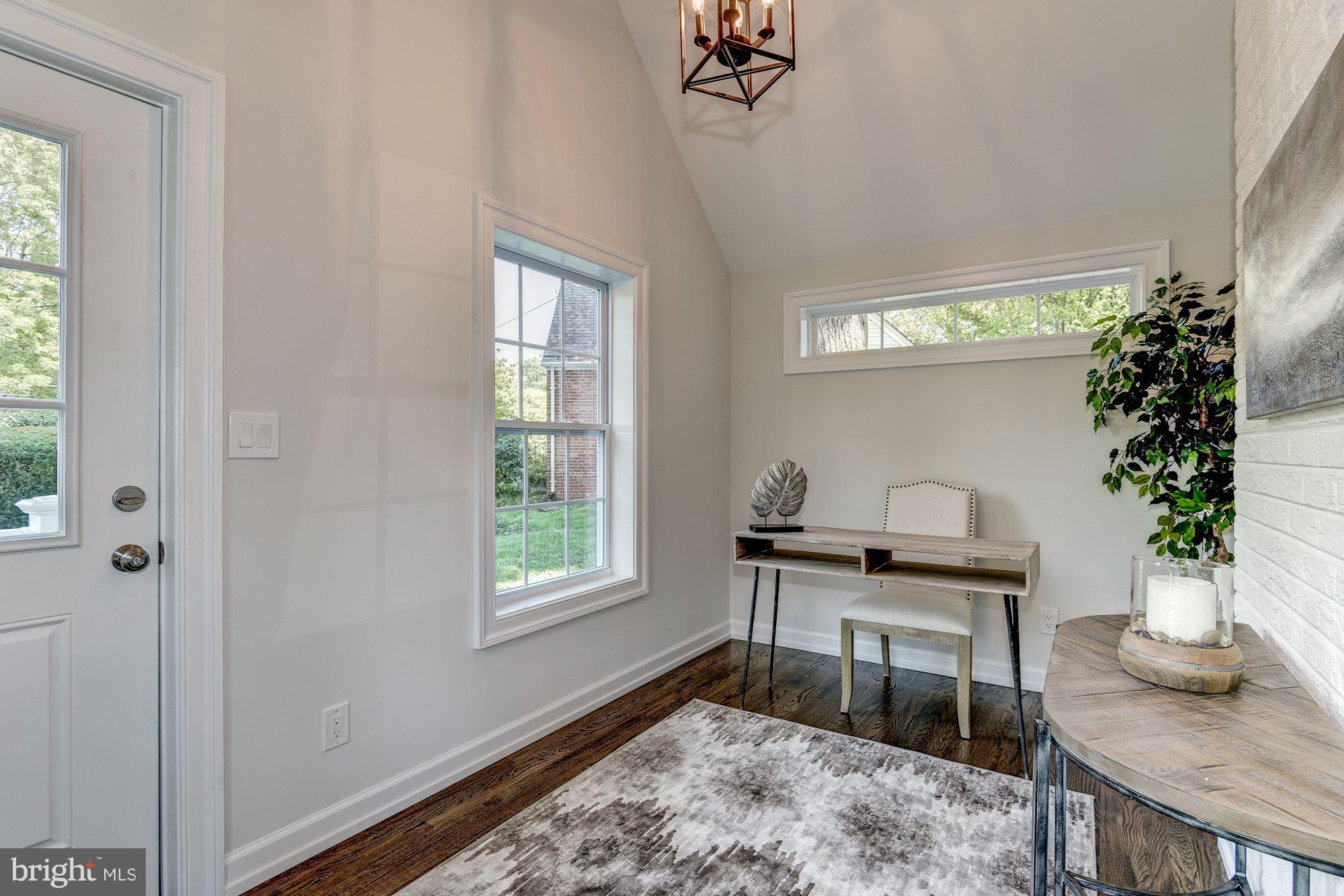 SILVER SPRING - Residential