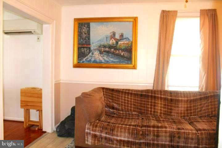 HAGERSTOWN - Residential