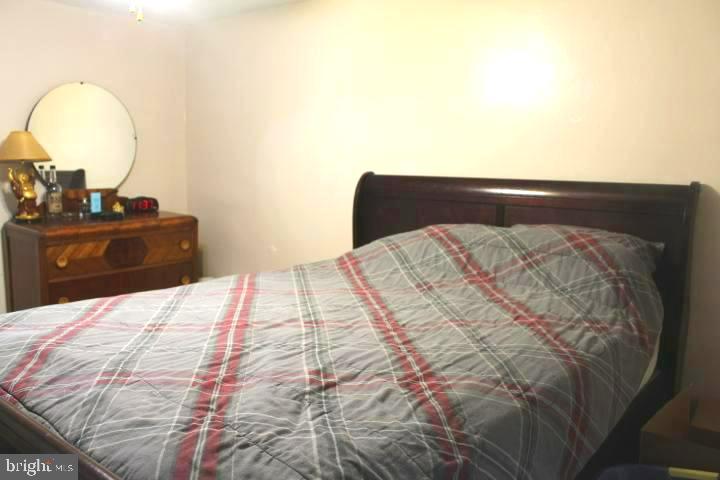 HAGERSTOWN - Residential