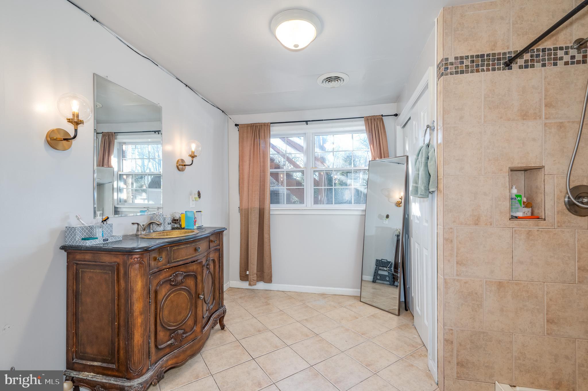 TUSCAWILLA HILLS - Residential