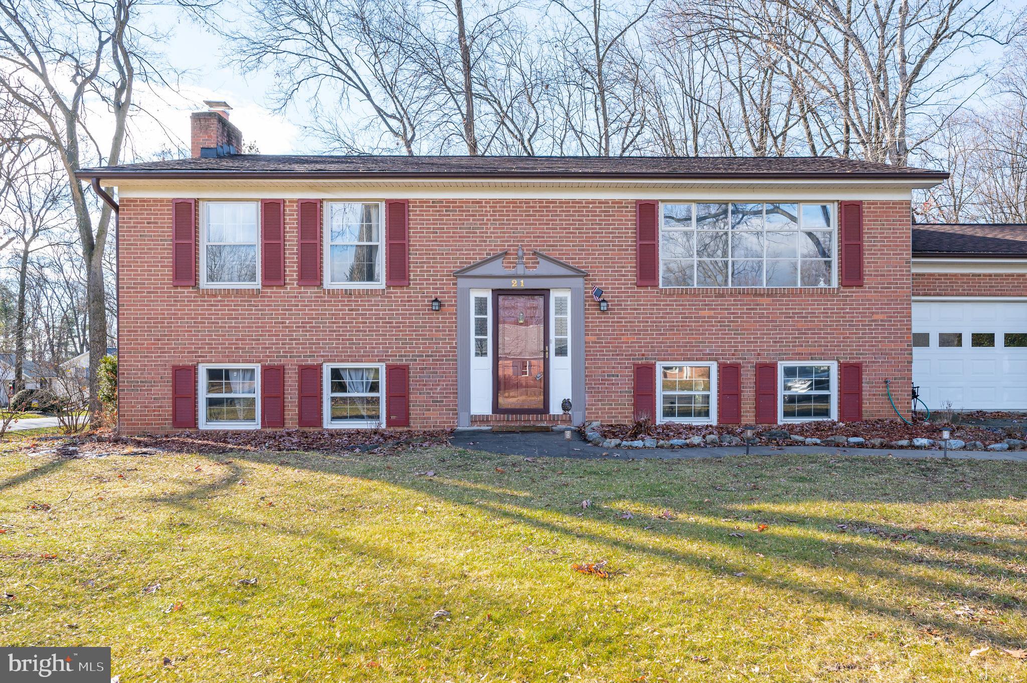 TUSCAWILLA HILLS - Residential