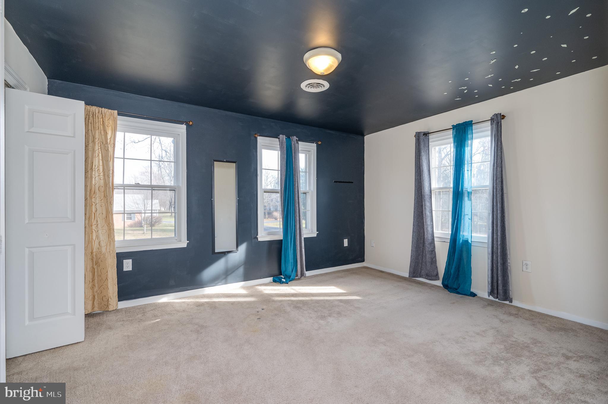 TUSCAWILLA HILLS - Residential