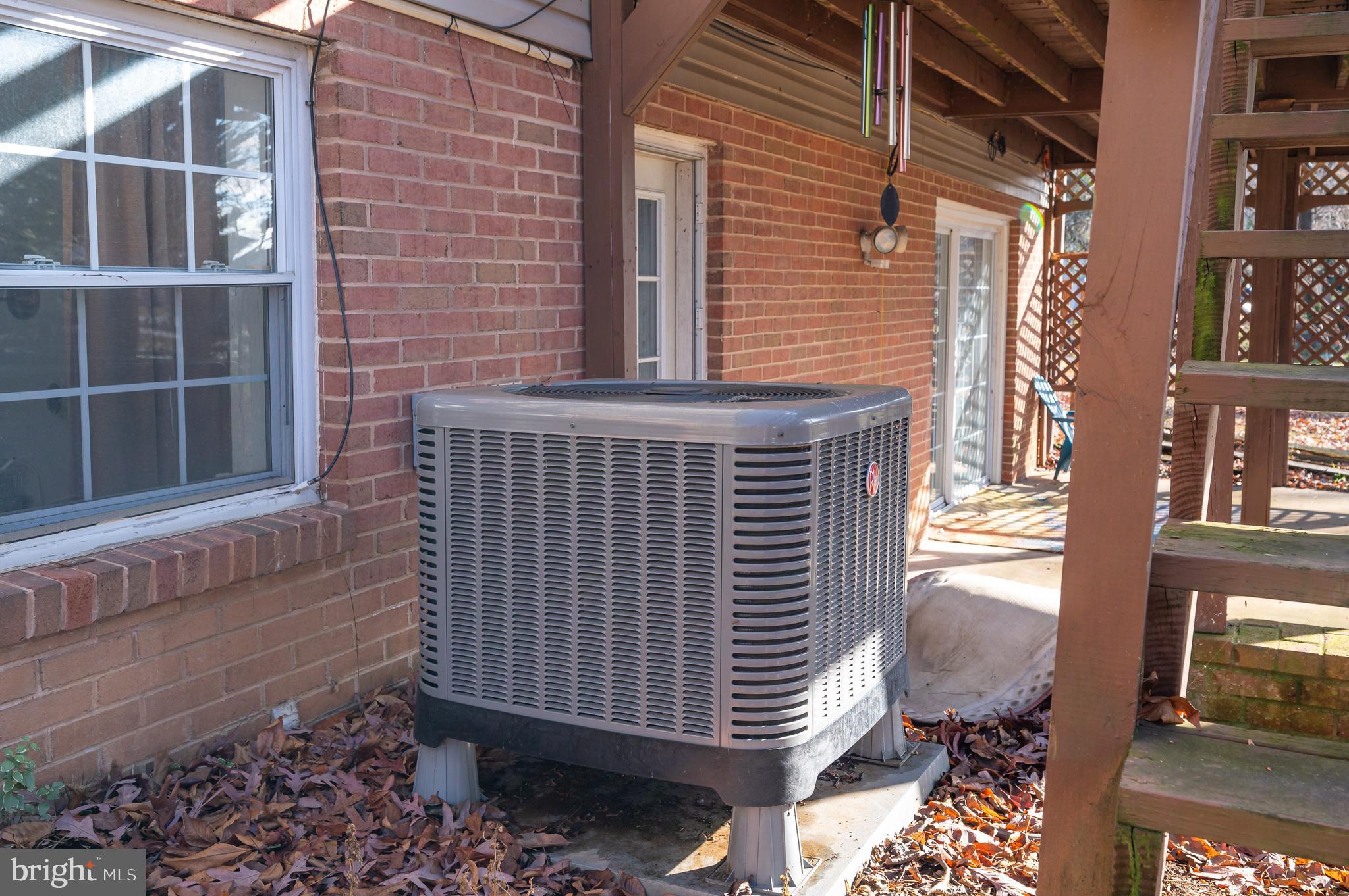 TUSCAWILLA HILLS - Residential