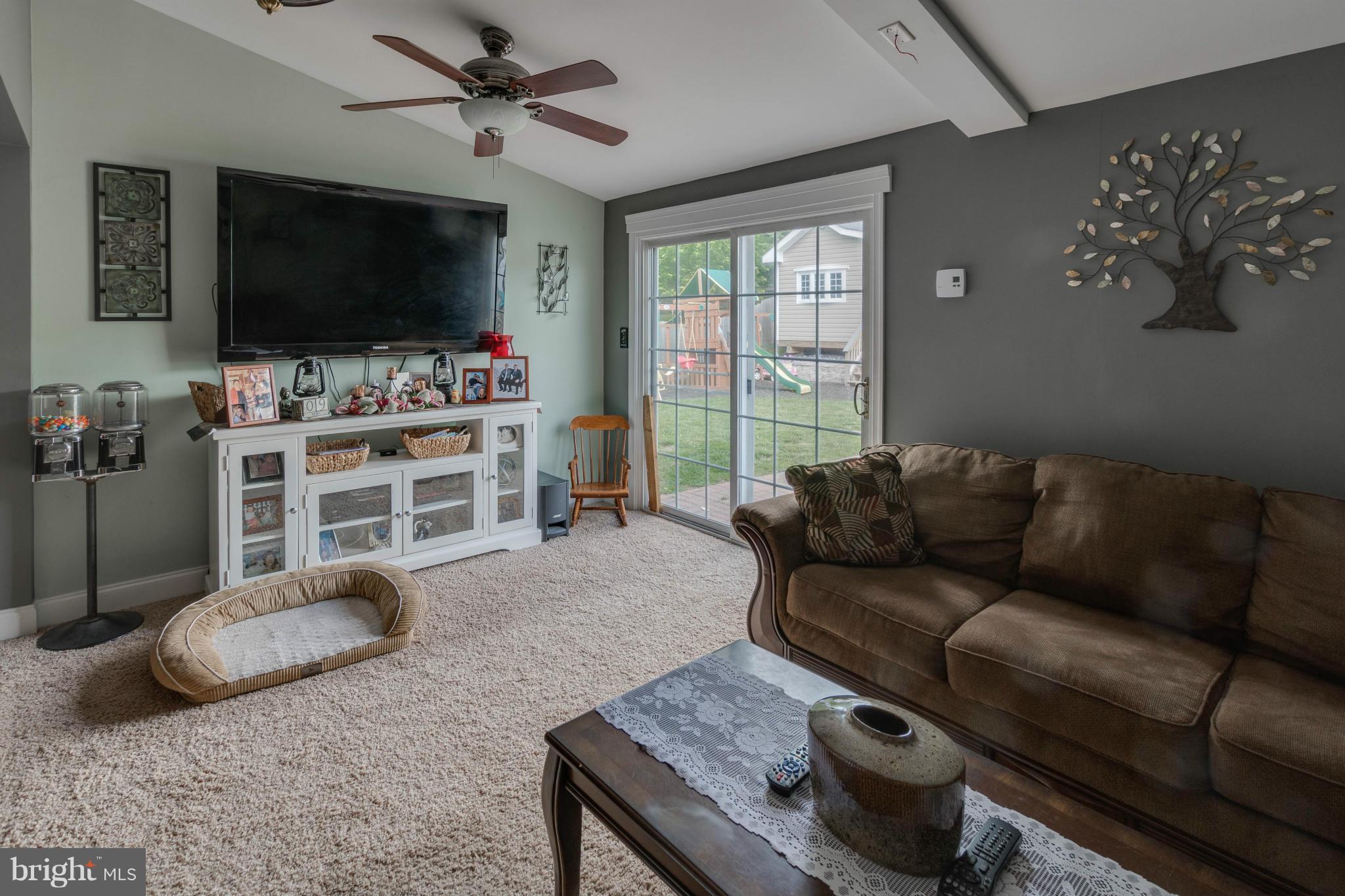 CLOVERBERRY - Residential