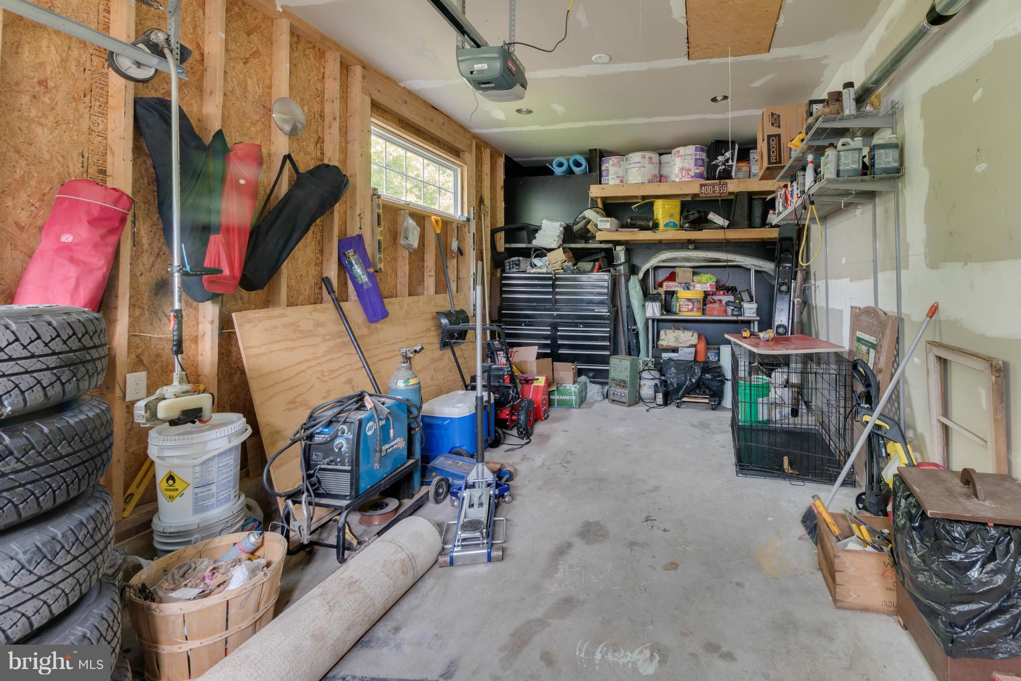 CLOVERBERRY - Residential