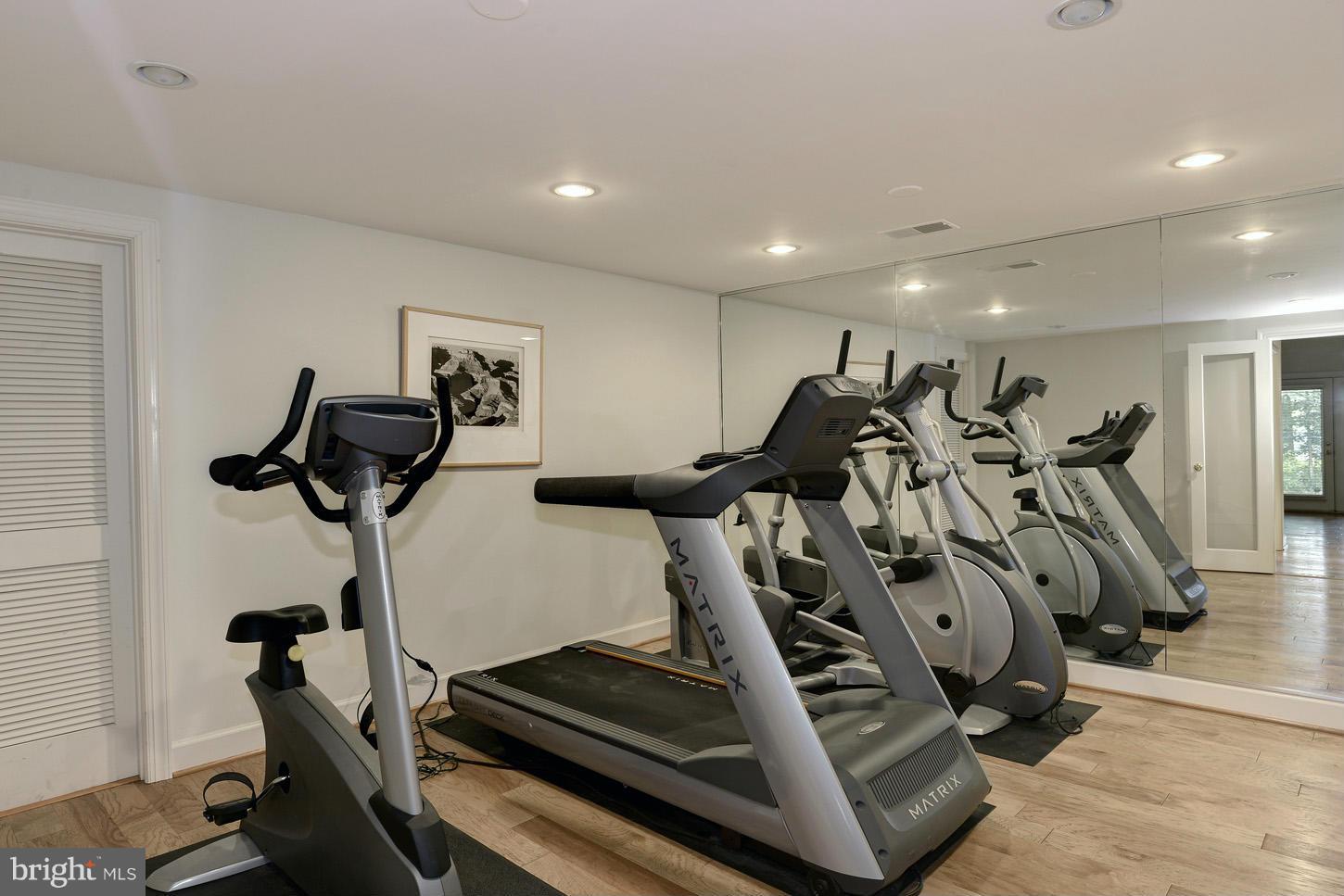 THE RESERVE - Residential