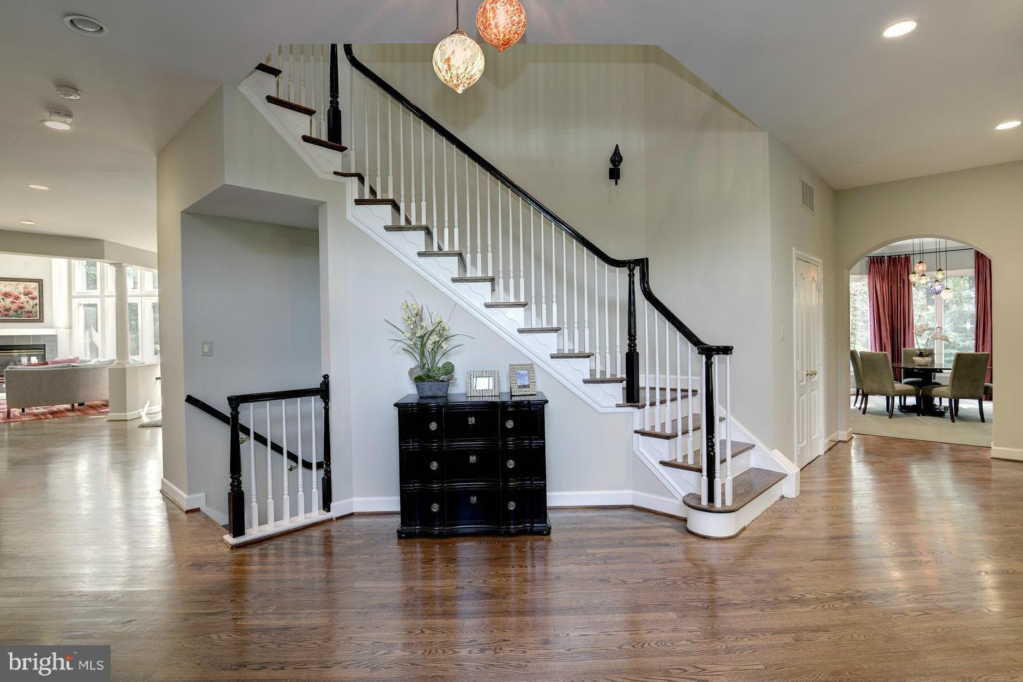 THE RESERVE - Residential