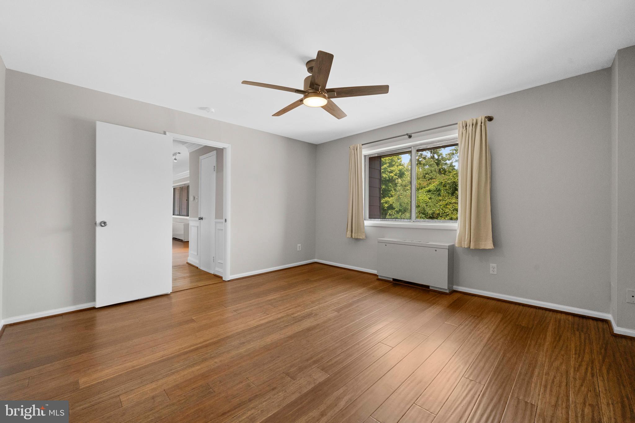 GEORGE MASON VILLAGE - Residential