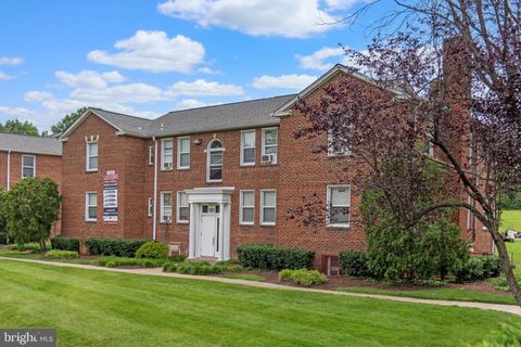 Condo For Rent - 7611 Eastern Avenue #203<br/> SILVER SPRING, MD 20912