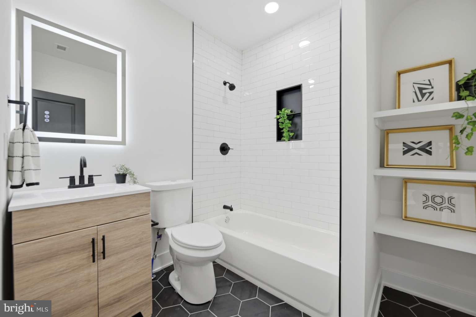 WEST PHILADELPHIA - Residential