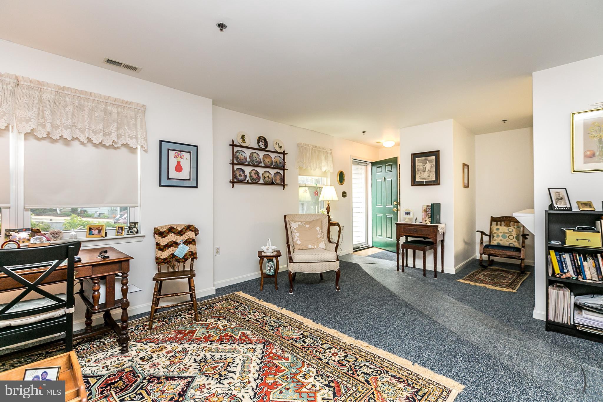 HARRIS HILL - Residential