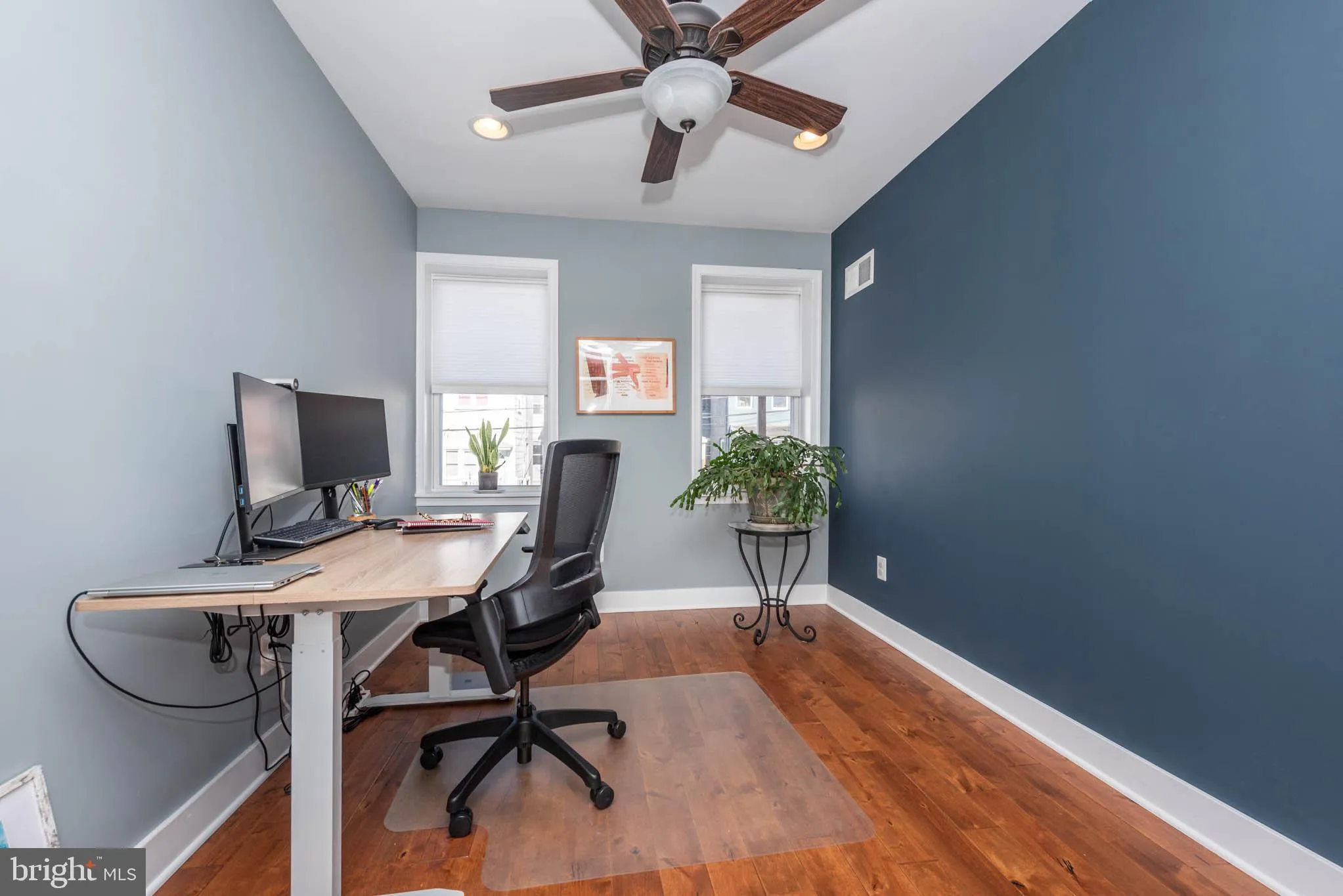 Baltimore, Maryland 21211, United States, 3 Bedrooms Bedrooms, ,3 BathroomsBathrooms,Residential,Pending,12779