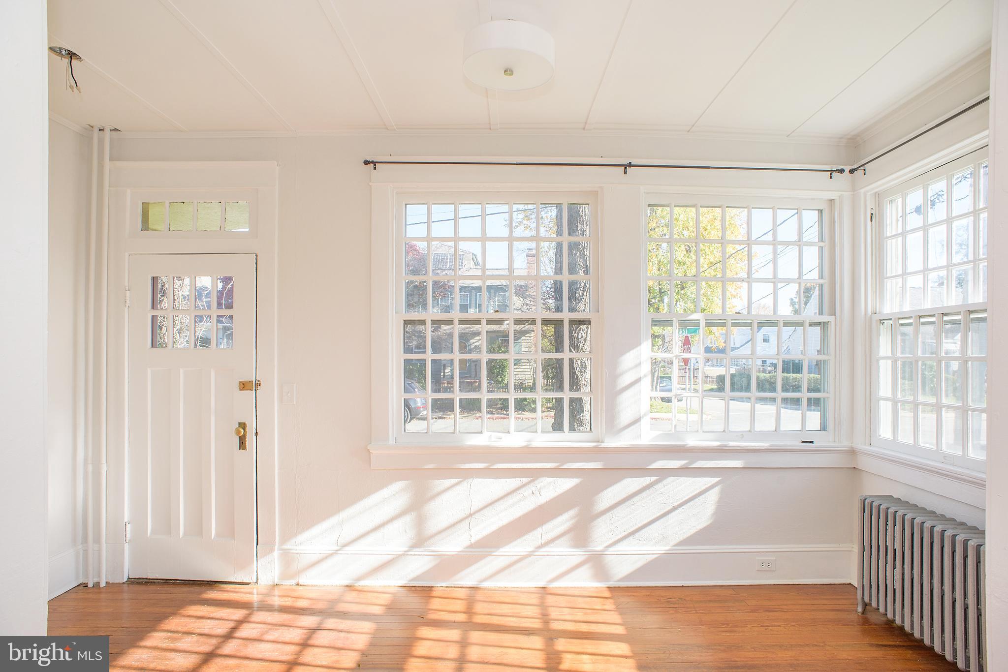 EASTPORT - Residential Lease