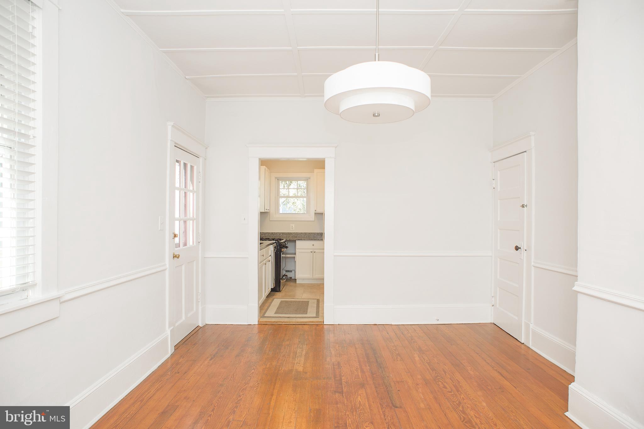 EASTPORT - Residential Lease