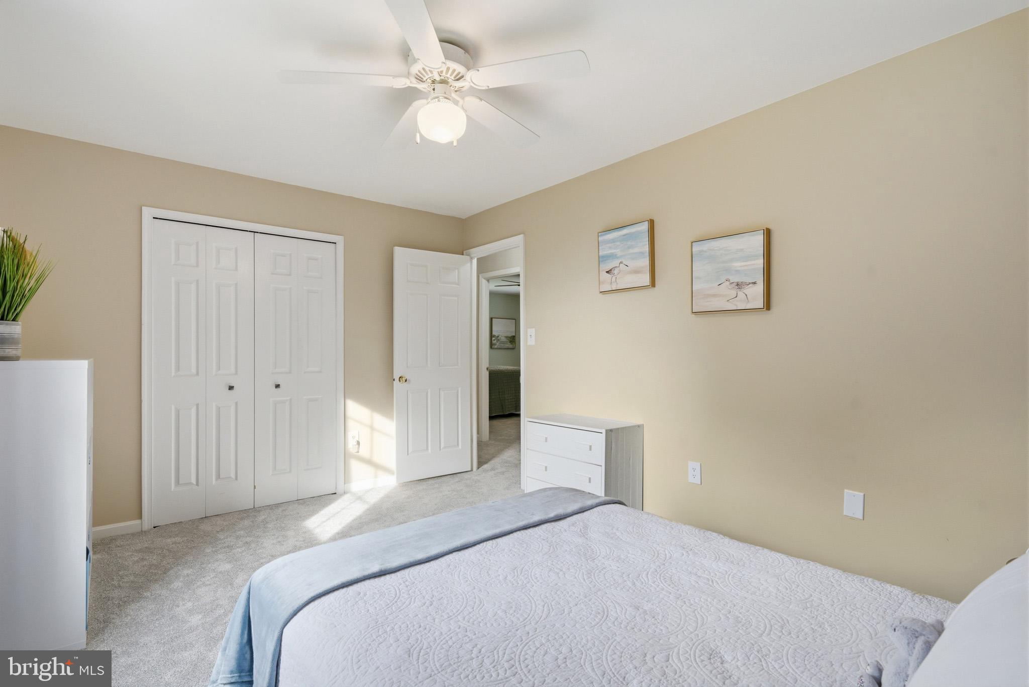 VICTORIA STATION - Residential