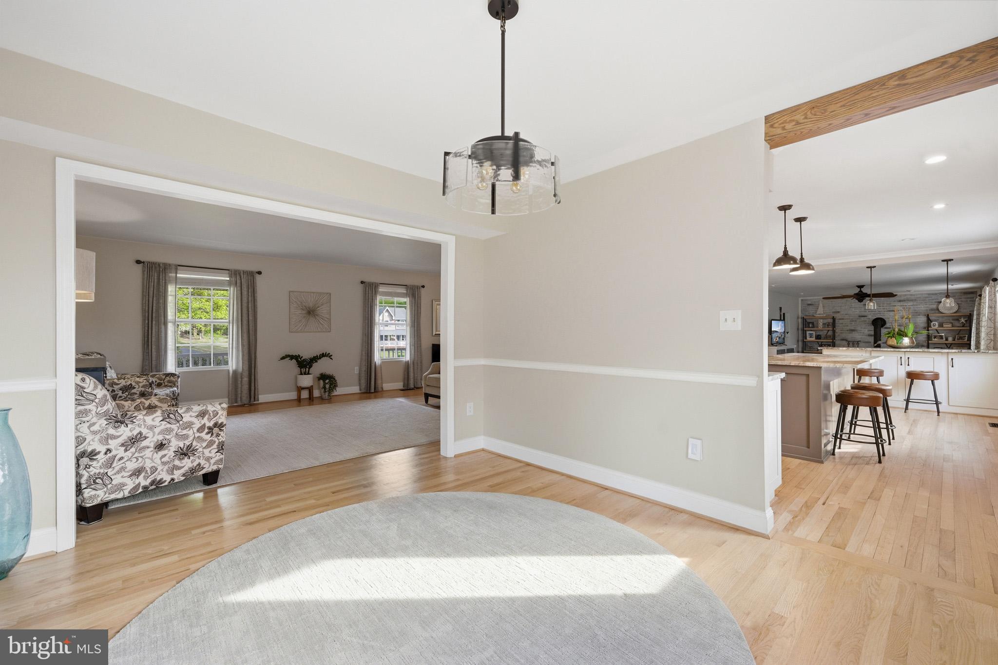 VICTORIA STATION - Residential