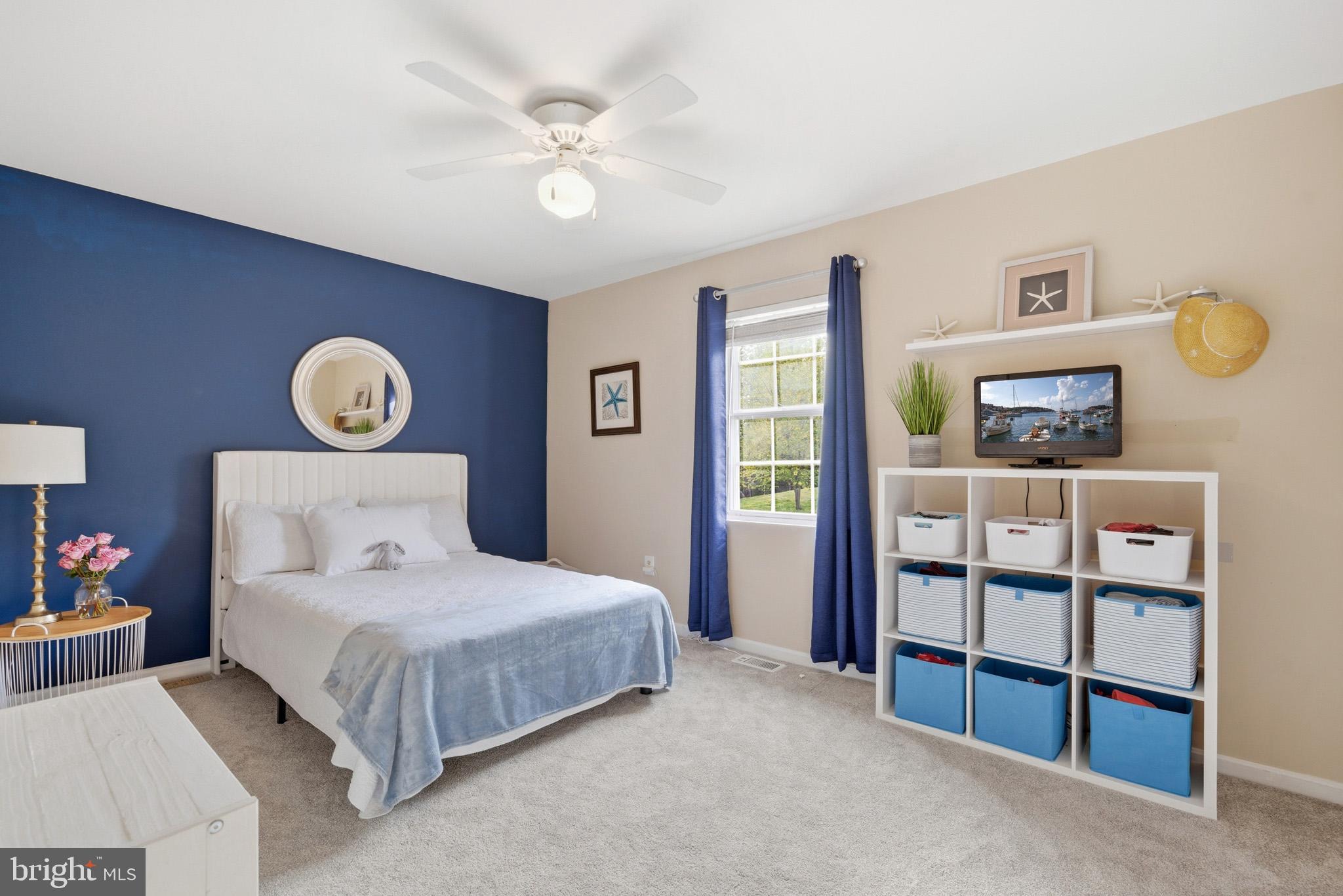 VICTORIA STATION - Residential