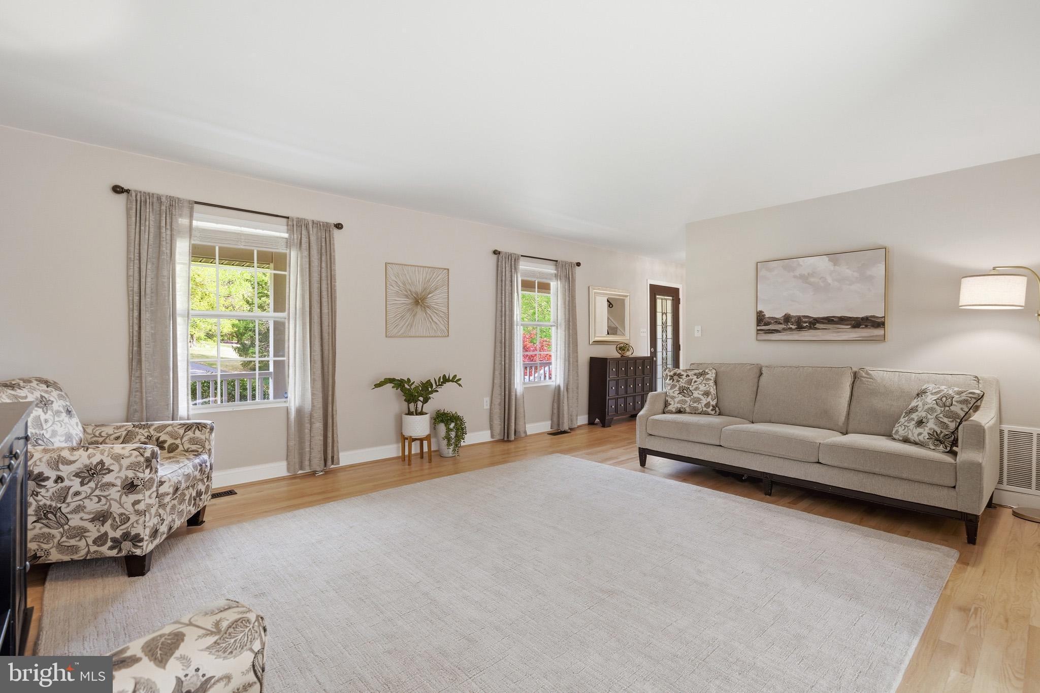 VICTORIA STATION - Residential