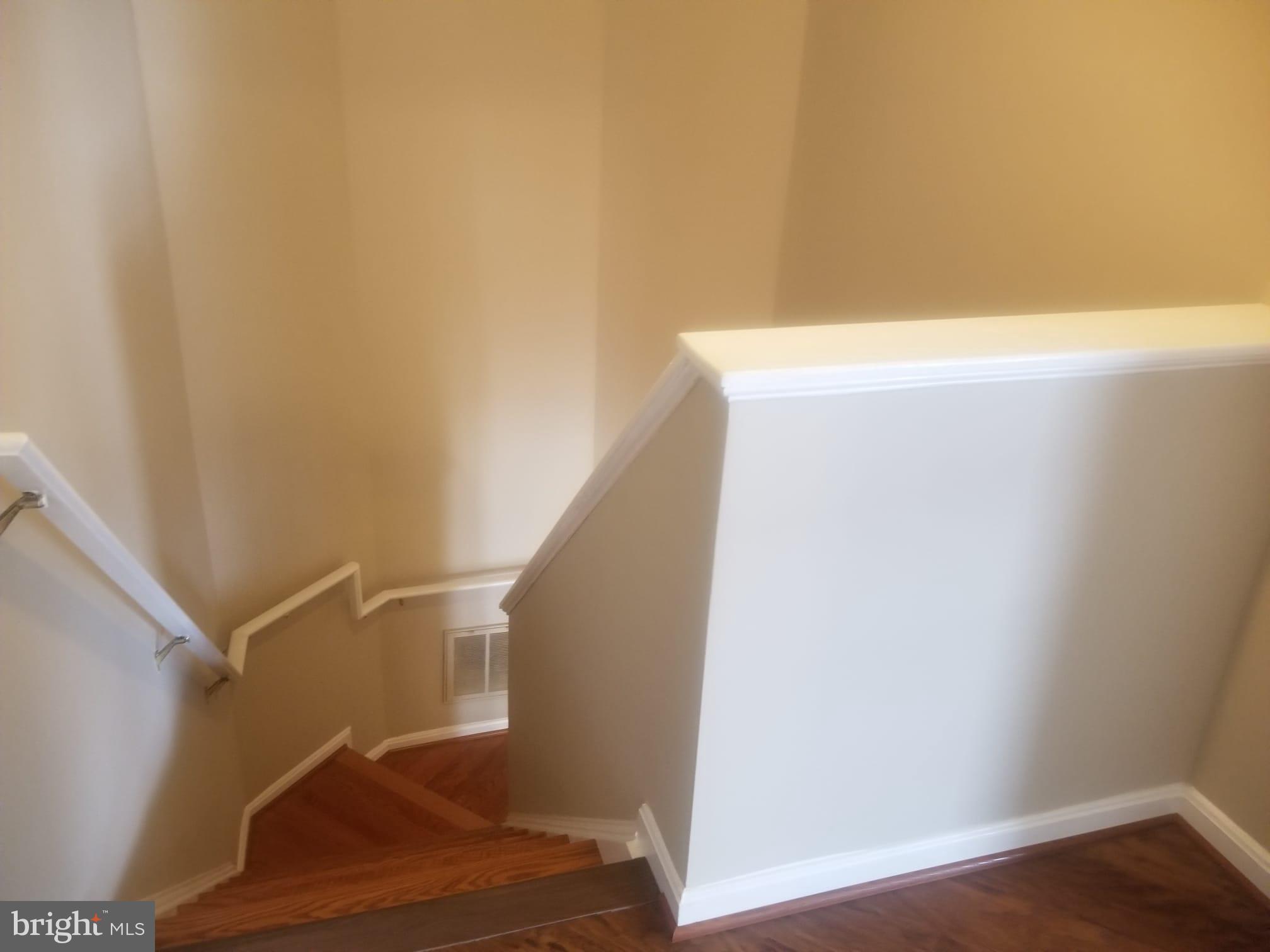 MCNAIR FARMS LANDBAY - Residential Lease