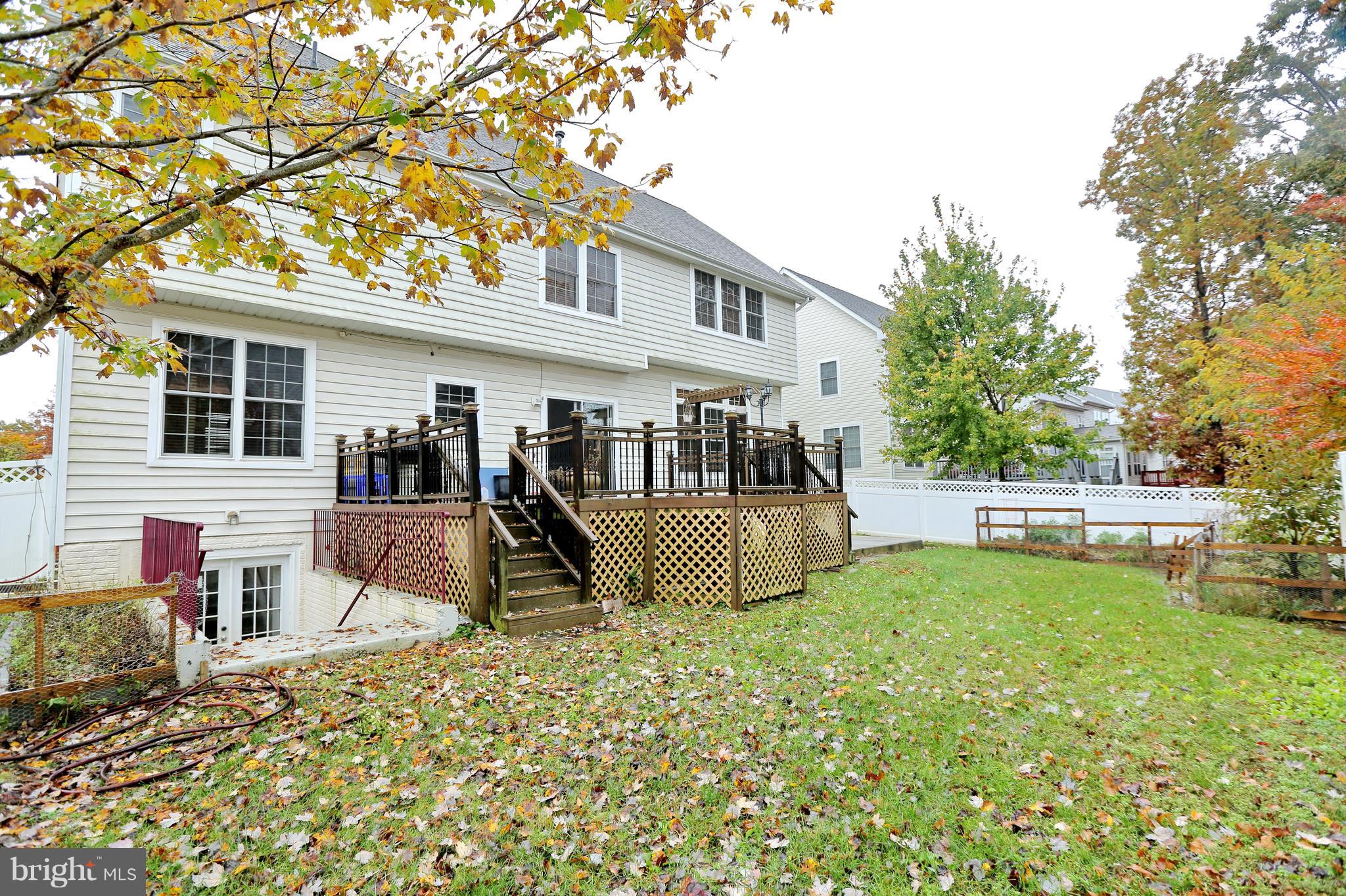 SHEFFIELD/FAIRWAY VILLAGE - Residential