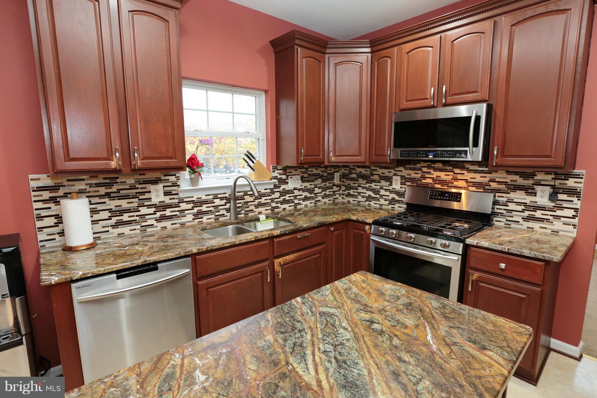 SHEFFIELD/FAIRWAY VILLAGE - Residential