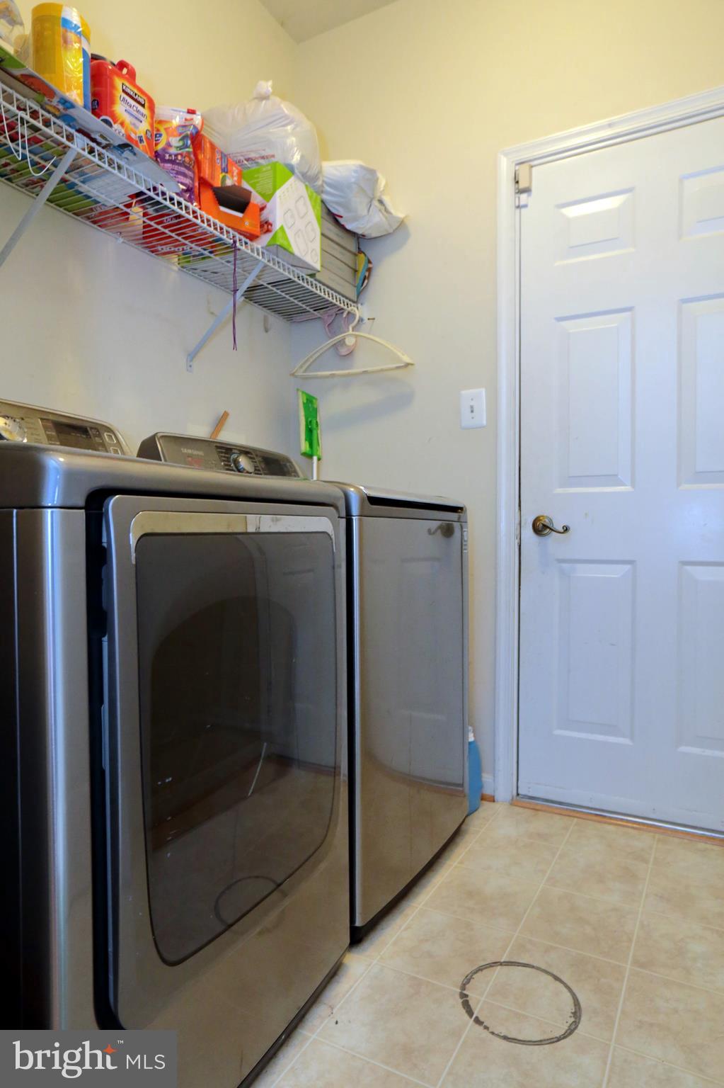 SHEFFIELD/FAIRWAY VILLAGE - Residential