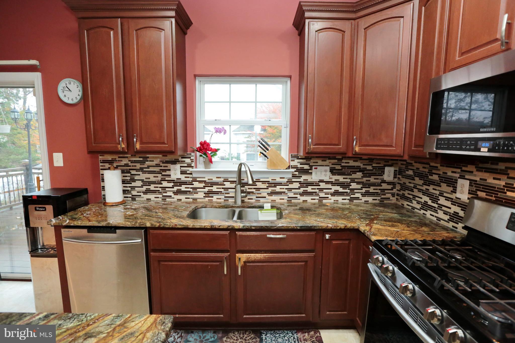 SHEFFIELD/FAIRWAY VILLAGE - Residential