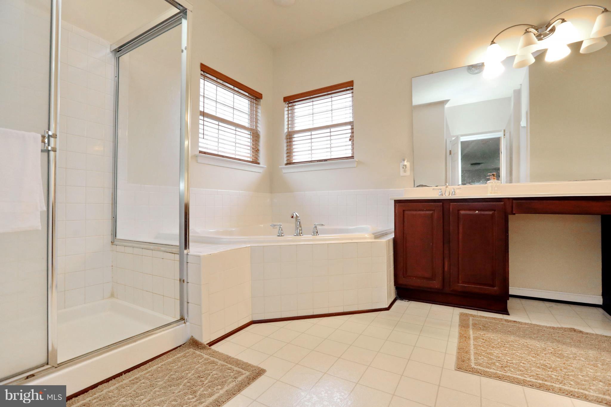 SHEFFIELD/FAIRWAY VILLAGE - Residential