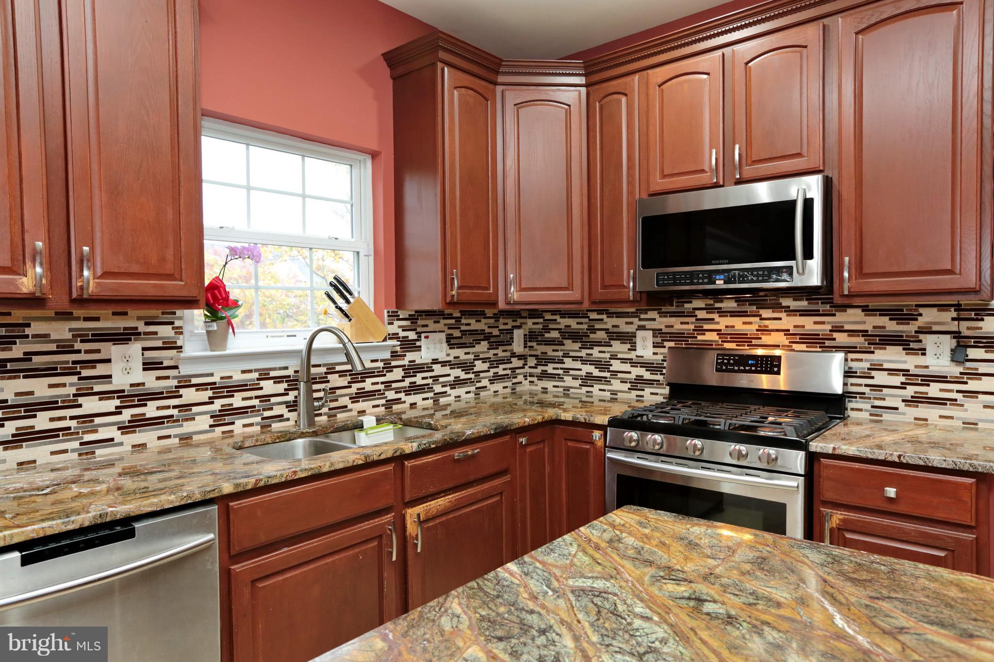 SHEFFIELD/FAIRWAY VILLAGE - Residential