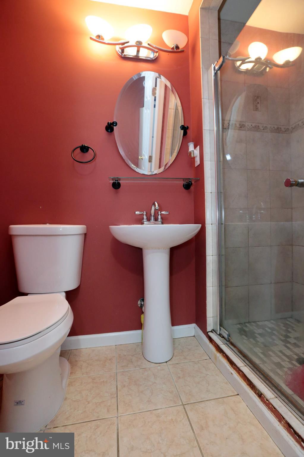 SHEFFIELD/FAIRWAY VILLAGE - Residential