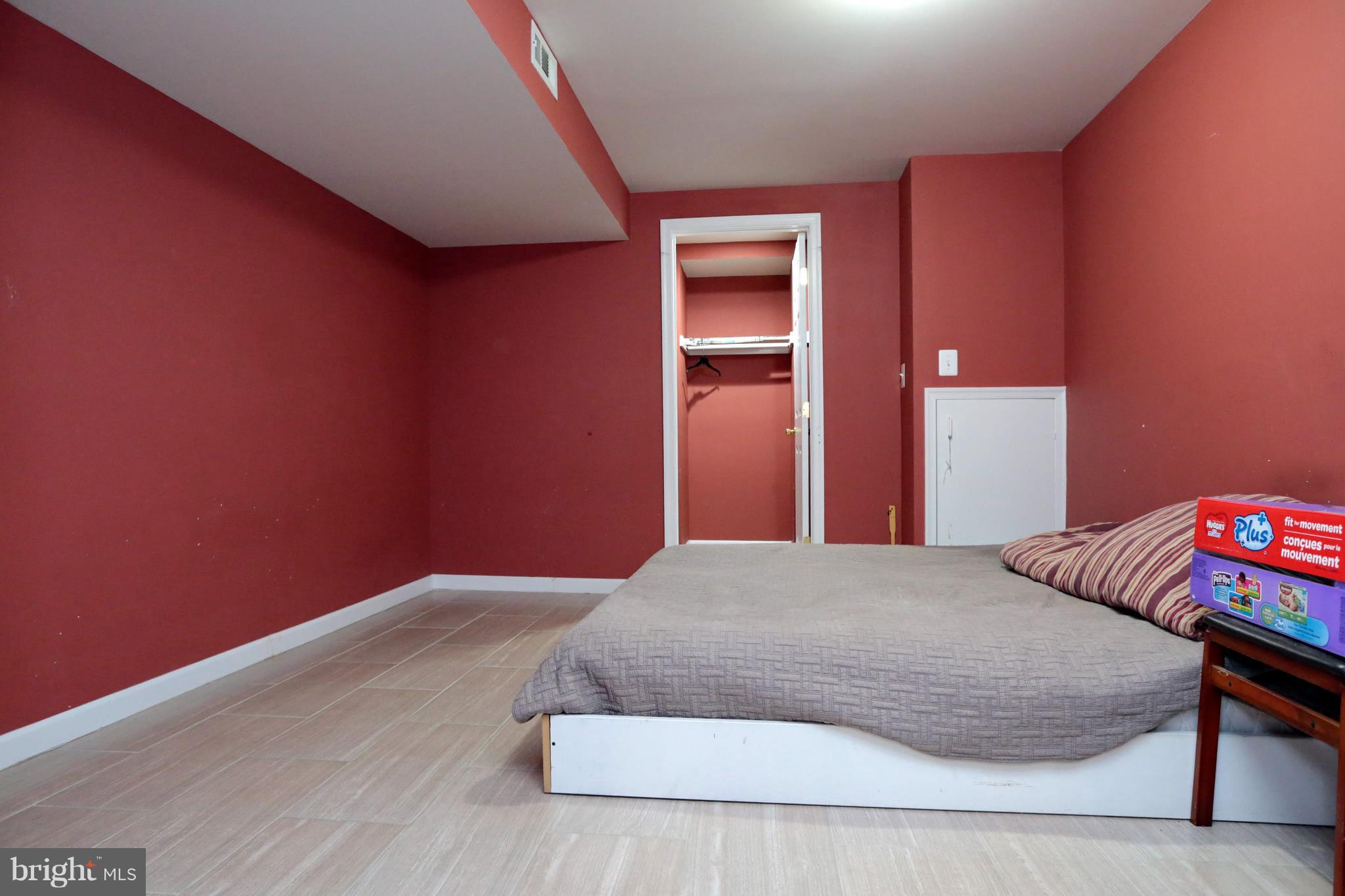 SHEFFIELD/FAIRWAY VILLAGE - Residential