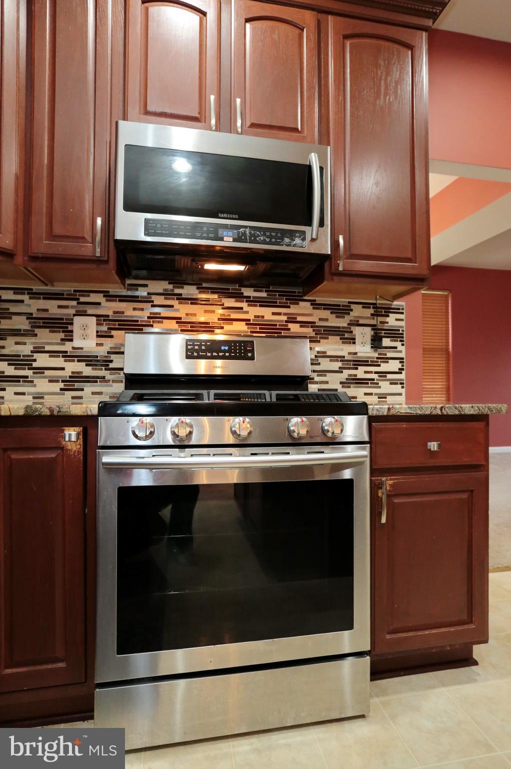 SHEFFIELD/FAIRWAY VILLAGE - Residential